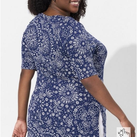 Torrid Favorite Tunic Super Soft blue V-Neck Tee Size 1x - Picture 7 of 11